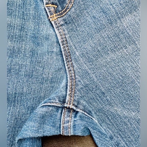 Old Navy Women’s Boot-Cut Jeans, Size 14P - Picture 13 of 14